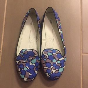 Gap shoes